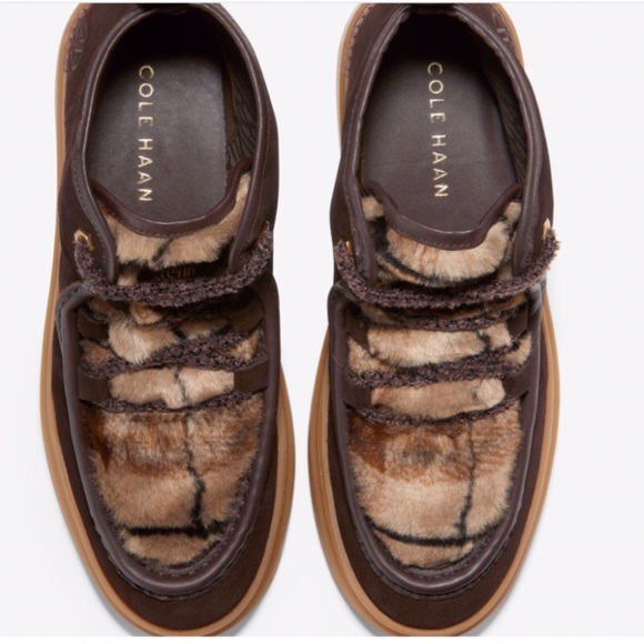 COLE HAAN - Picture 8 of 15